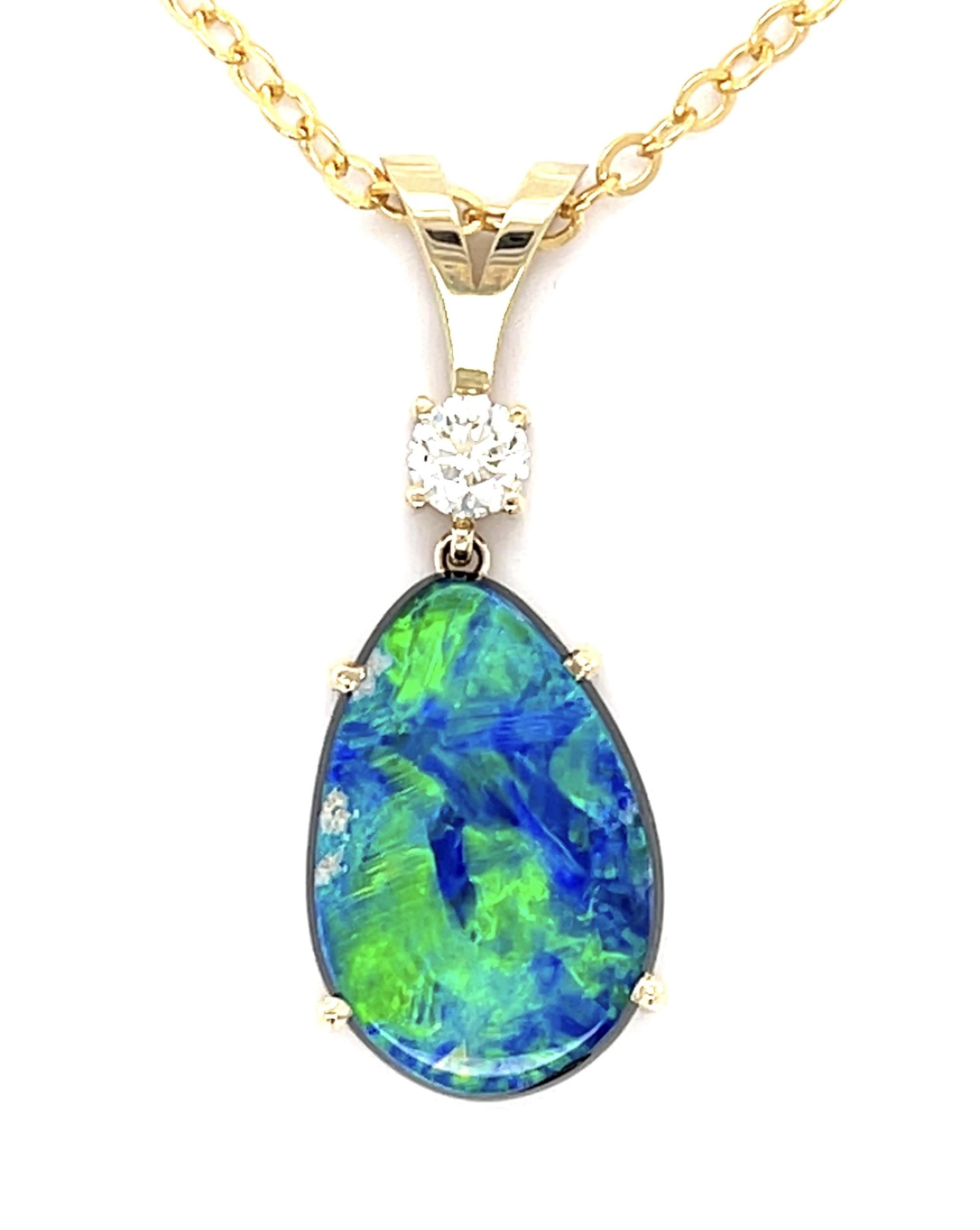 3.33ct Australian Opal with Onyx Backing 10KY Pendant