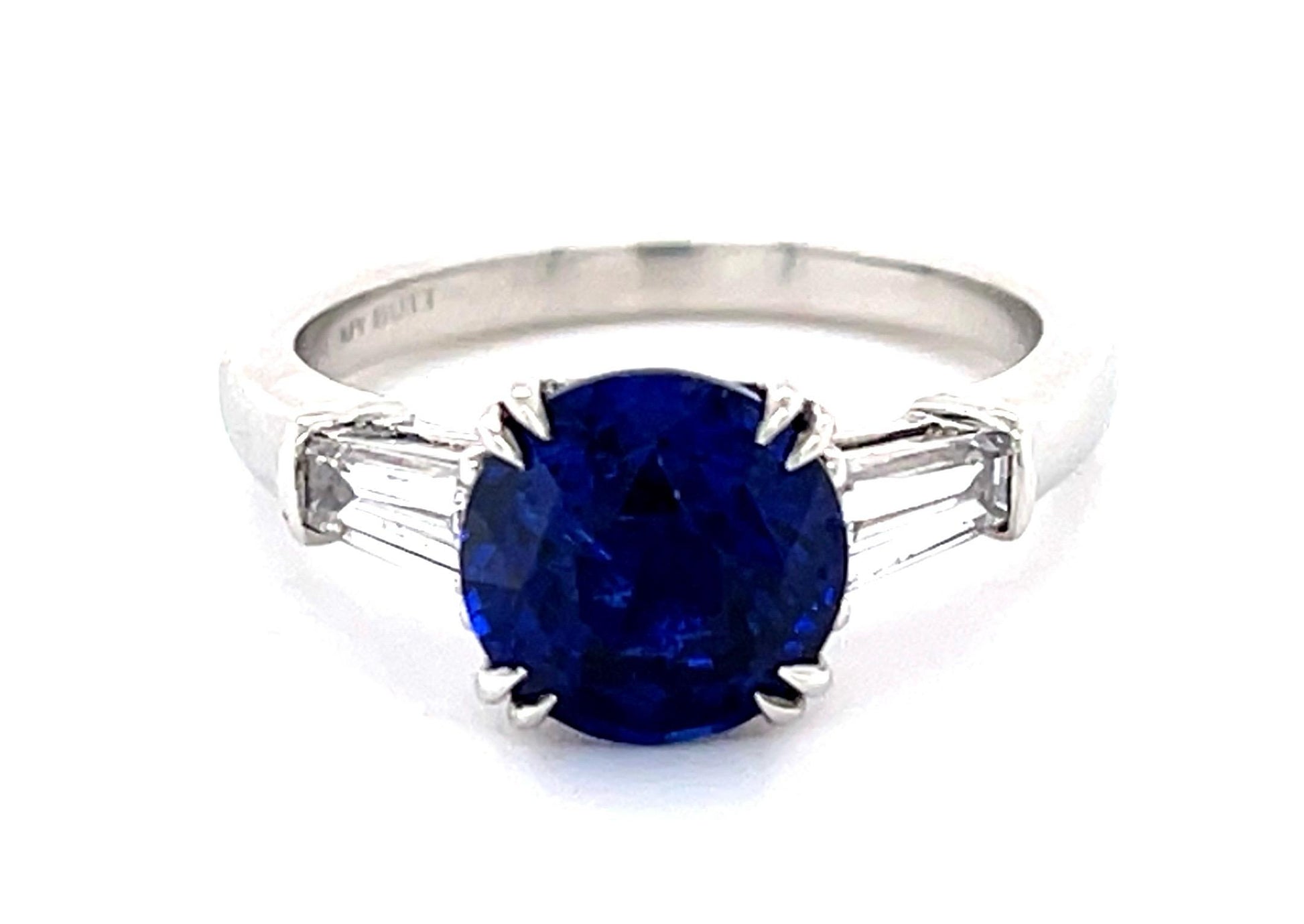 3.03ct Round Sapphire Platinum Ring (Estate 1970s)