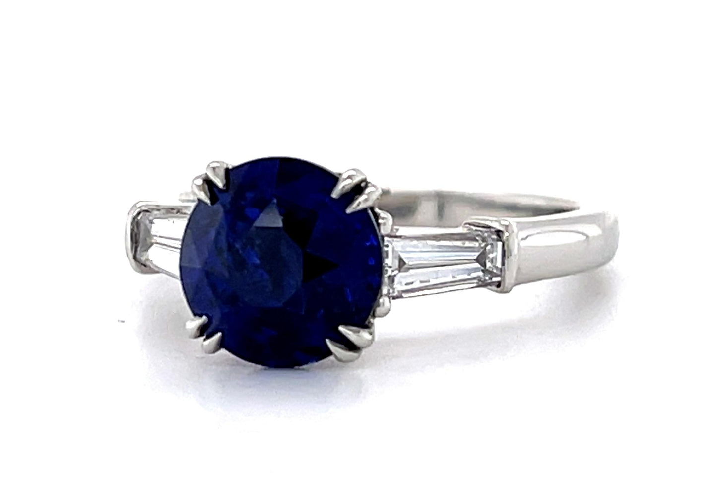 3.03ct Round Sapphire Platinum Ring (Estate 1970s)
