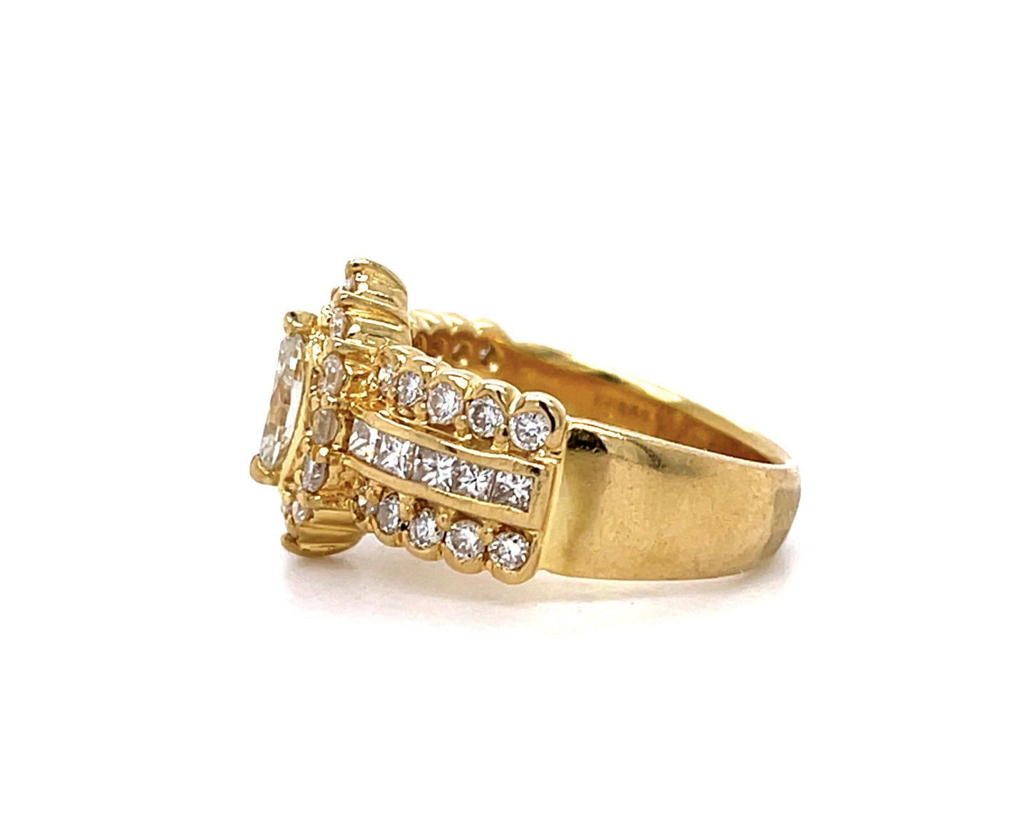 .36ct Marquise Diamond 18KY Ring 1.35ct Side Diamond
