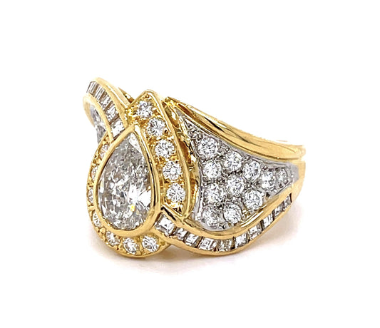 1.44ct Pear Diamond 18KY Ring 1.67ct SD