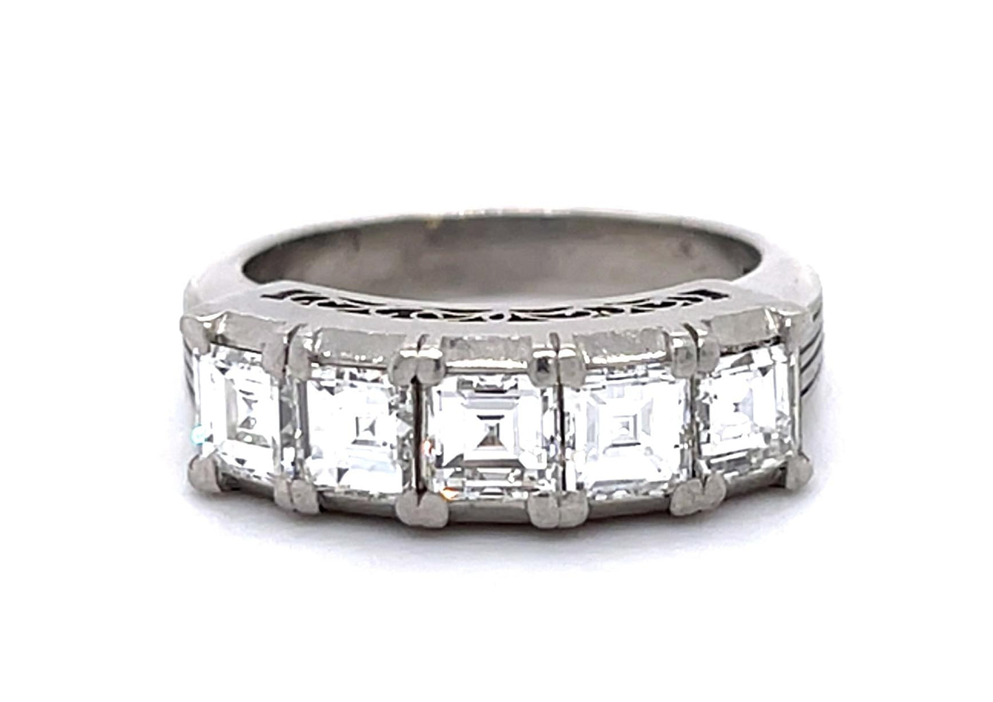 1.74ct Carre-cut Square Diamond Platinum Engraved Band Ring