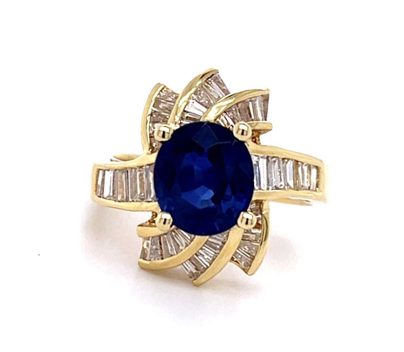 2.43ct Sapphire 18KY Ring