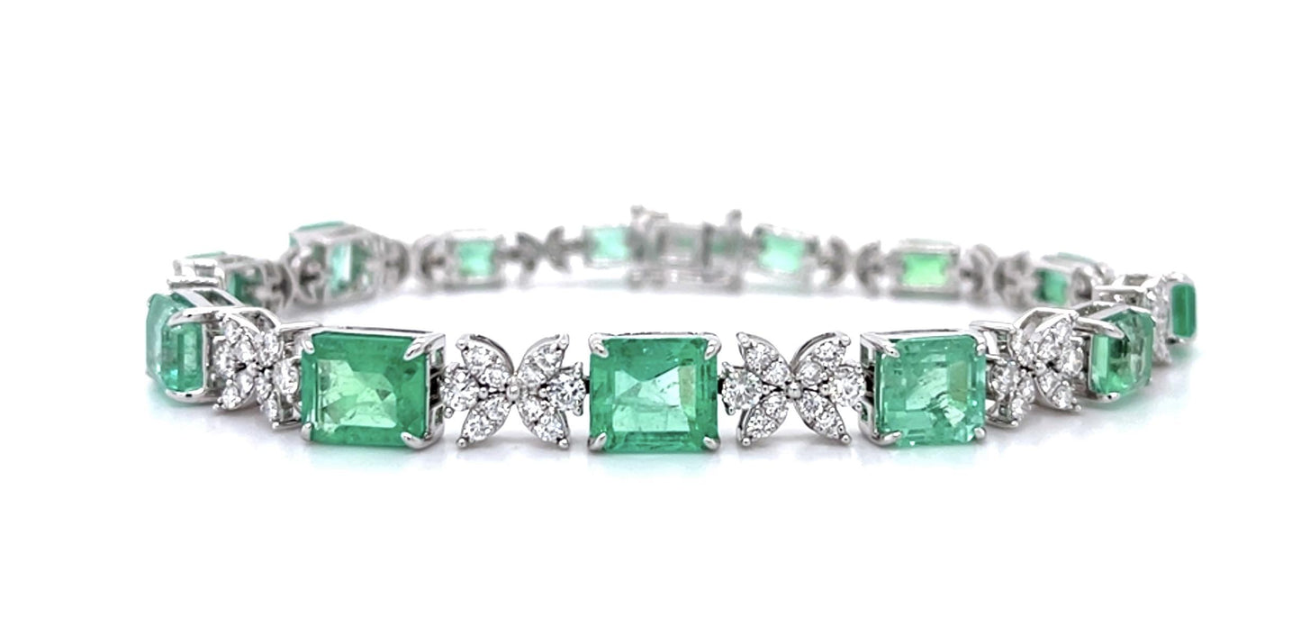 13.53ct Emerald 2ct Diamond 18KW Bracelet