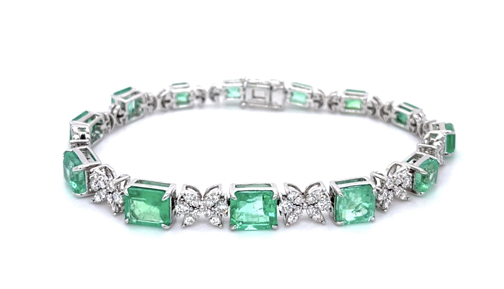 13.53ct Emerald 2ct Diamond 18KW Bracelet