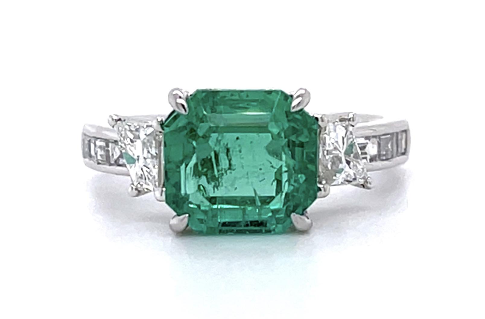 2.62ct Colombian Emerald (No Cert) Platinum Ring