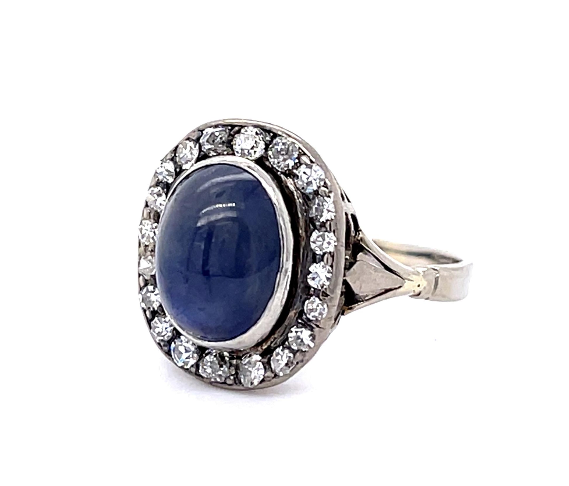 Art Deco 4.50ct Cabochon Sapphire Ring (Vintage 1930s)