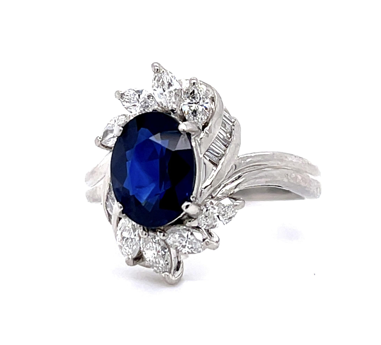 2.24ct Oval Sapphire Platinum Ring
