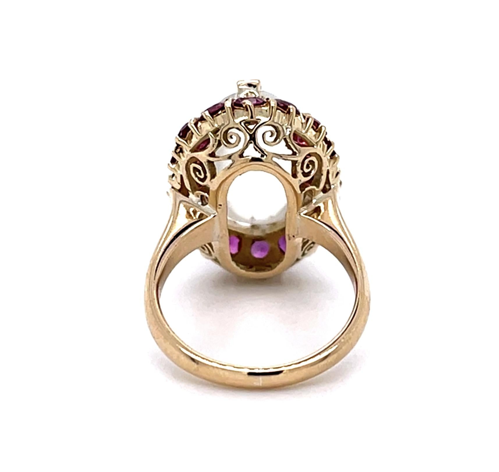 5ct Moonstone 2ct Ruby 14KY Ring (Vintage 1940s)
