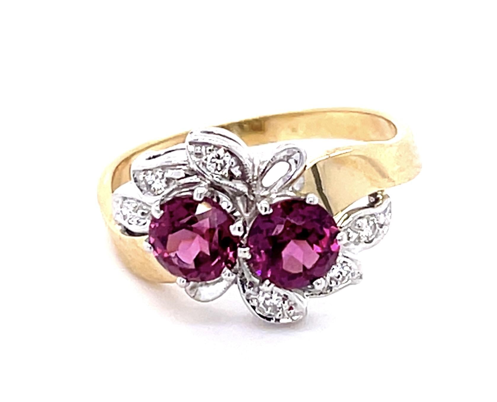 1.50ct Purplish Pink Garnet 14KY Ring (Vintage 1960s)