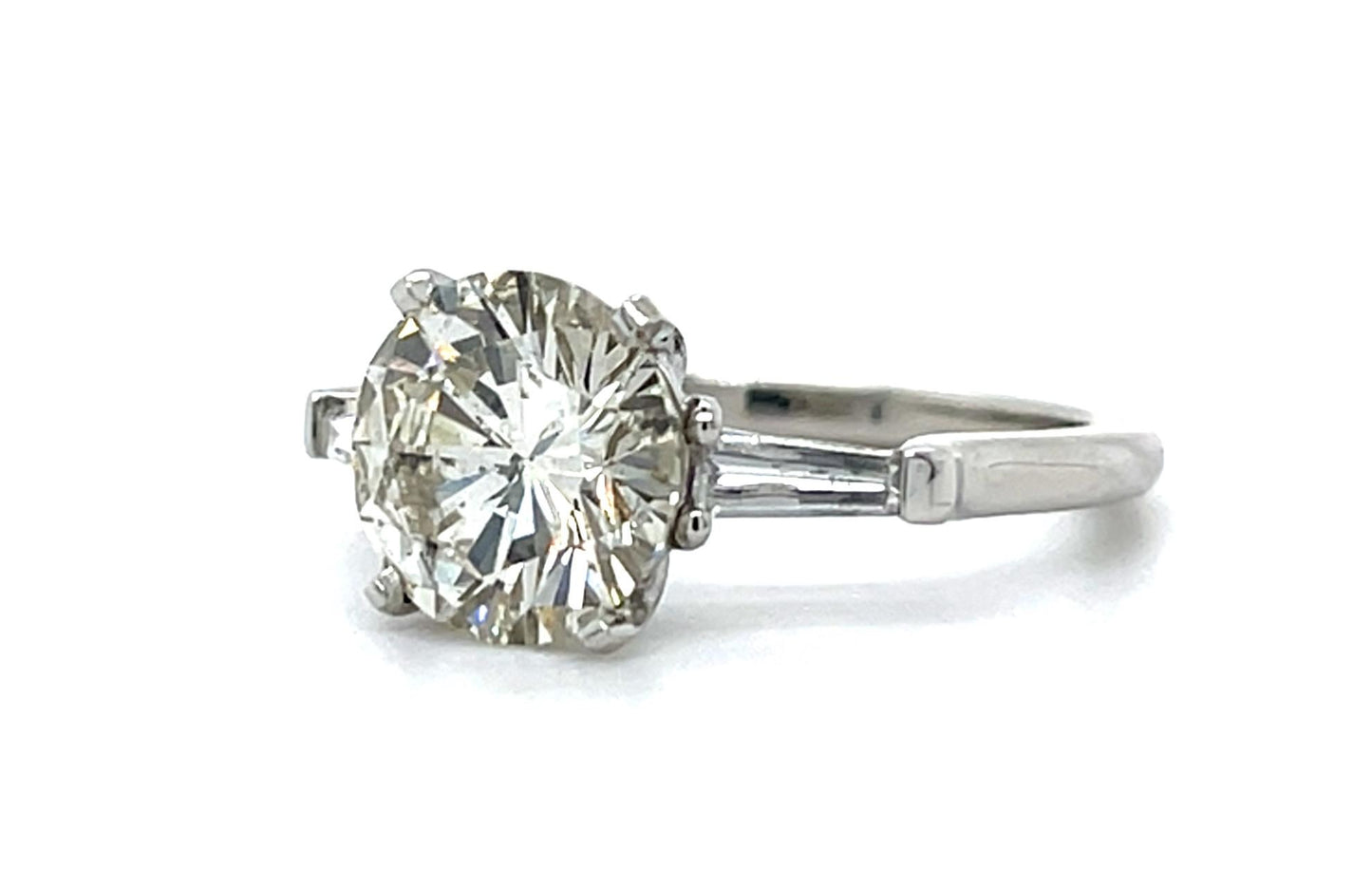 2.52ct J SI2 Round Brilliant Diamond (No Cert) Platinum Ring