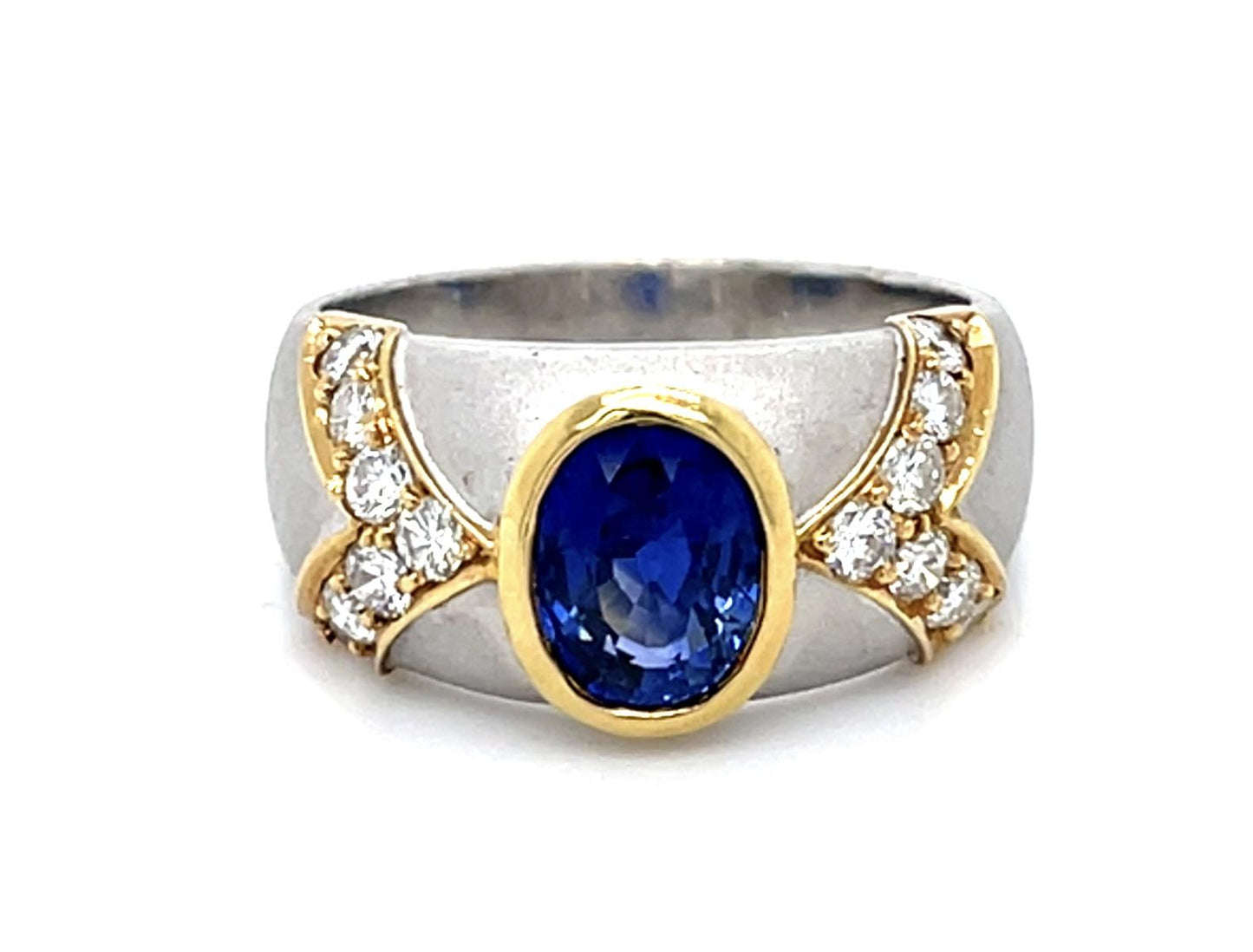1.50ct Sapphire 18K 2 Tone Ring