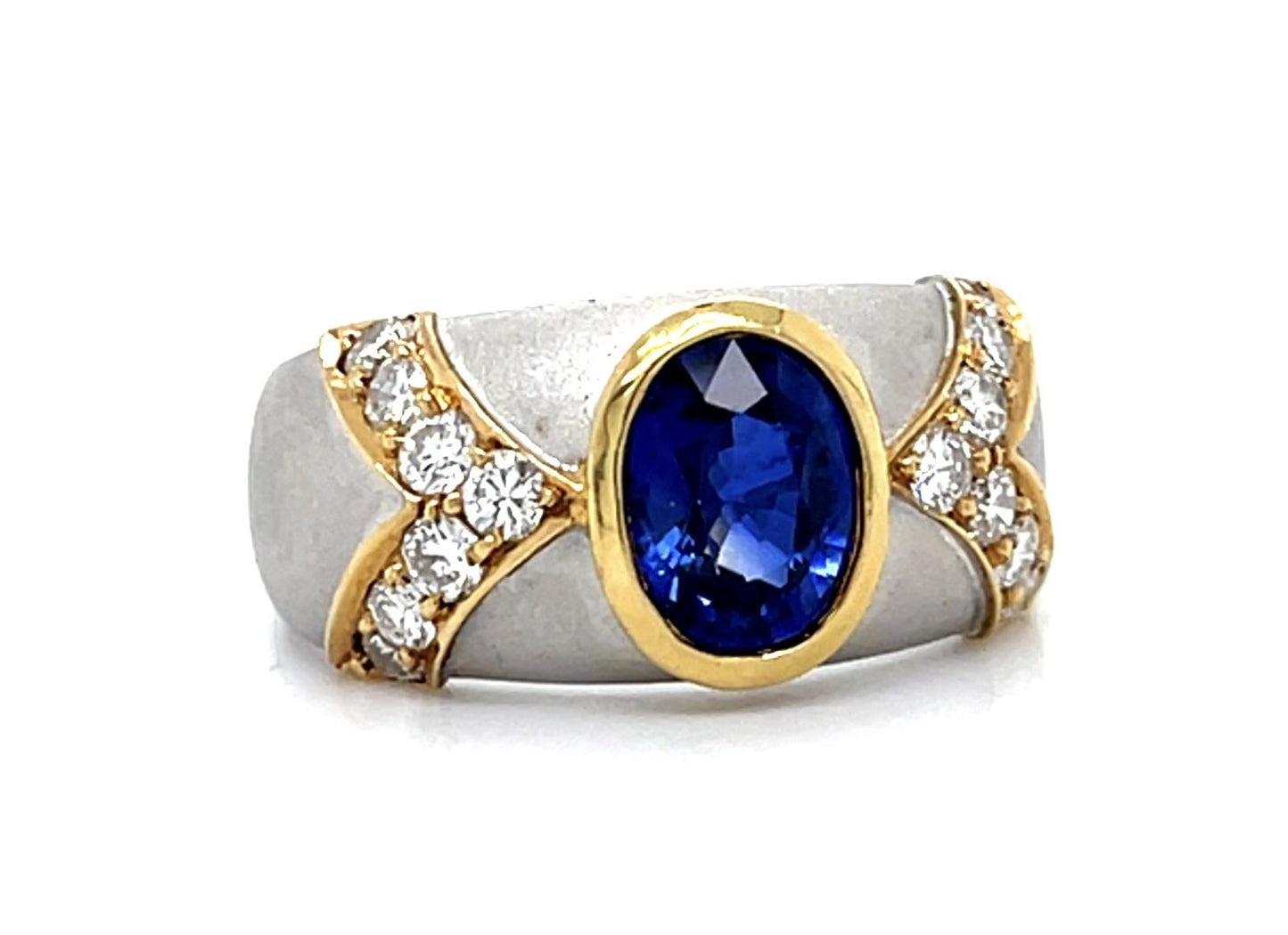 1.50ct Sapphire 18K 2 Tone Ring