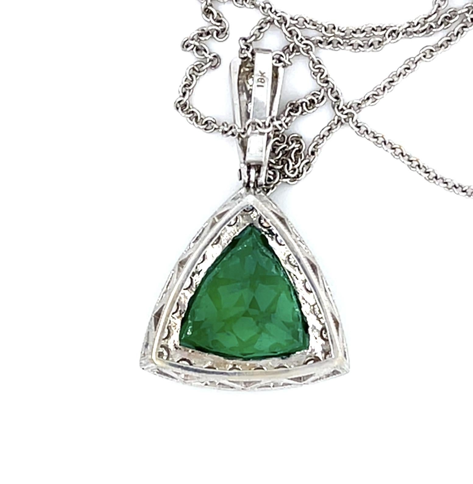 18KW Emerald &  Diamond Pendant 4.42ct(em)