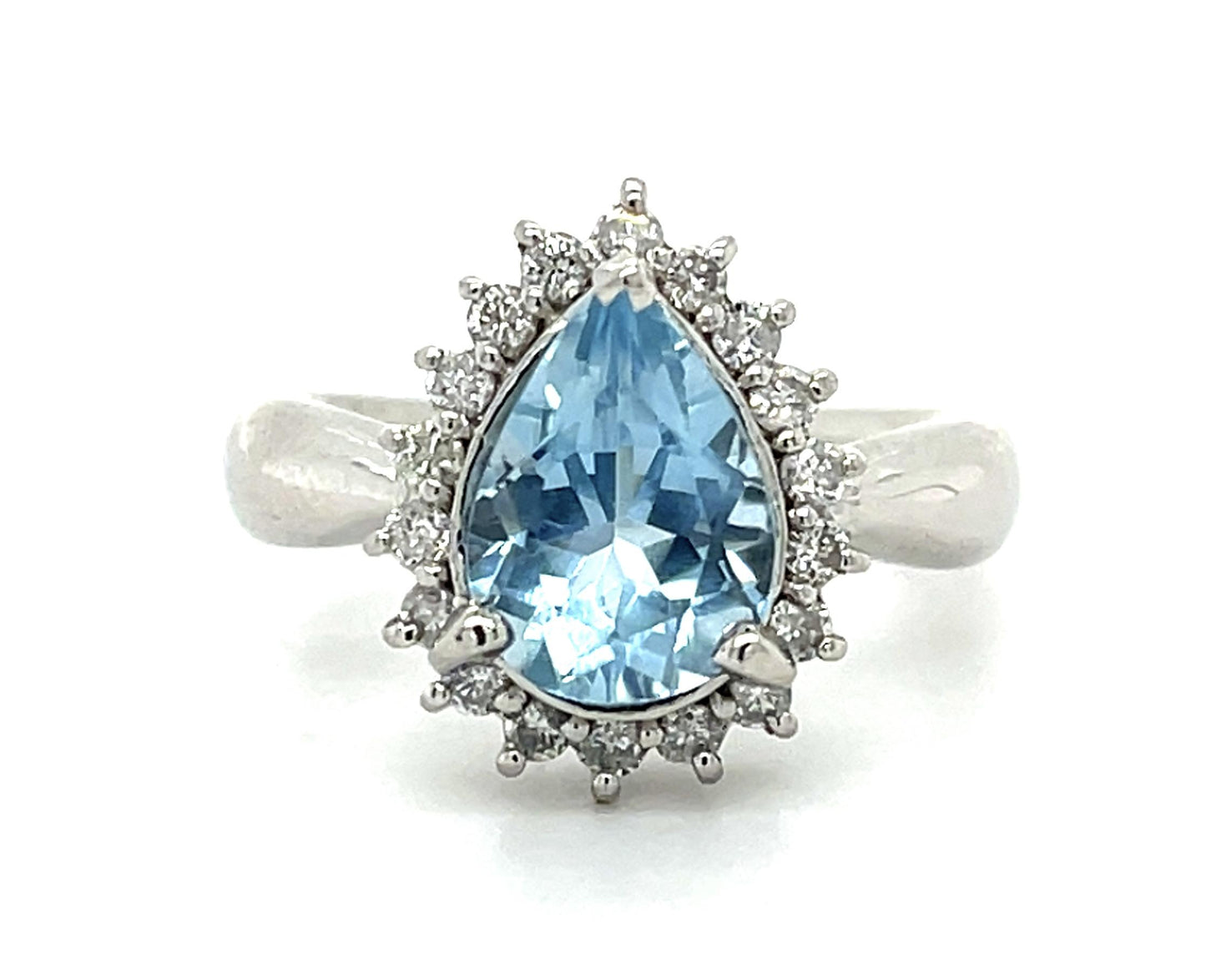 1.93ct Pear-cut Aquamarine Platinum Ring