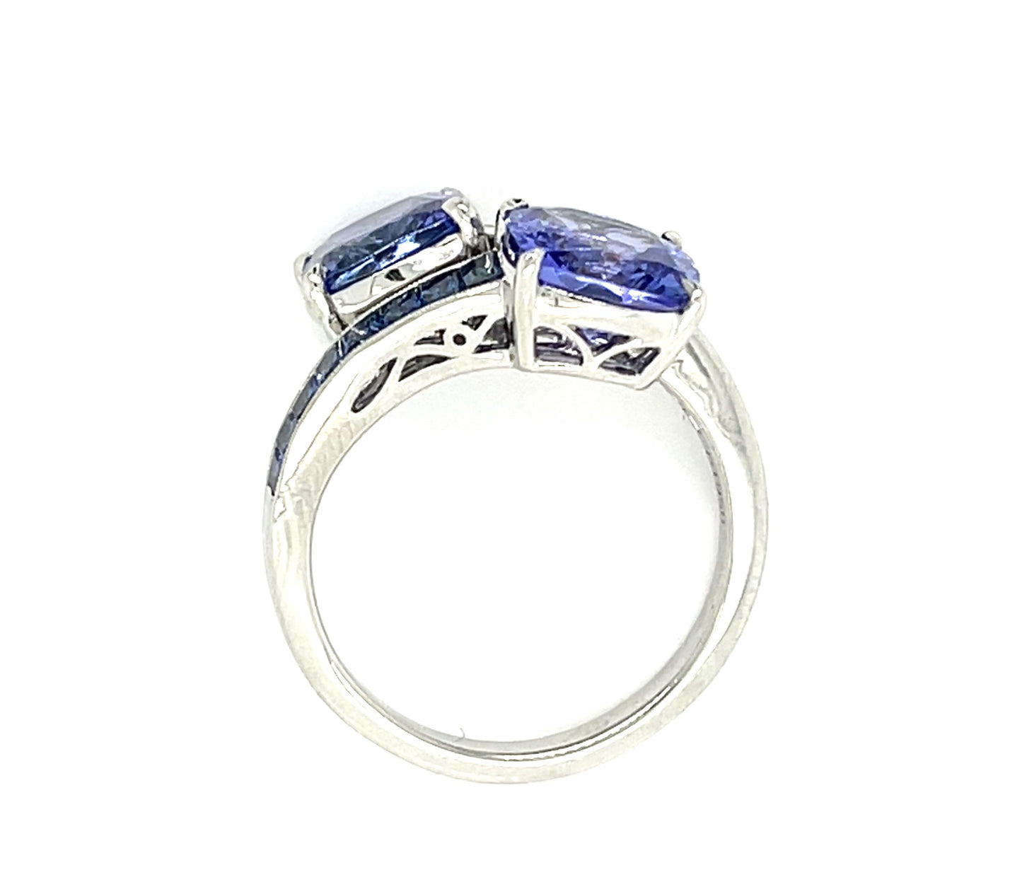 4.80ct Tanzanite Toi et Moi Ring Platinum Ring .56ct Sapphire .40ct Diamond