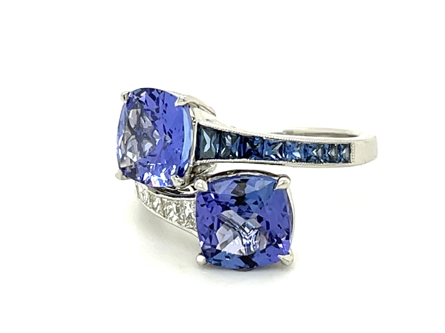 4.80ct Tanzanite Toi et Moi Ring Platinum Ring .56ct Sapphire .40ct Diamond