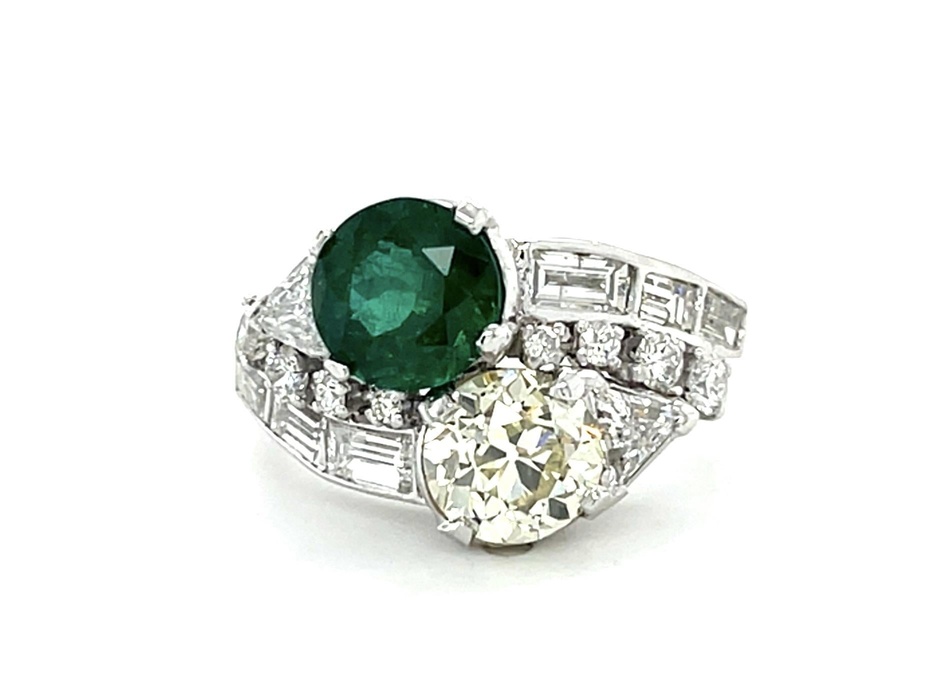 1.39ct Old European Diamond 1.47ct Emerald Toi et Moi Platinum Ring