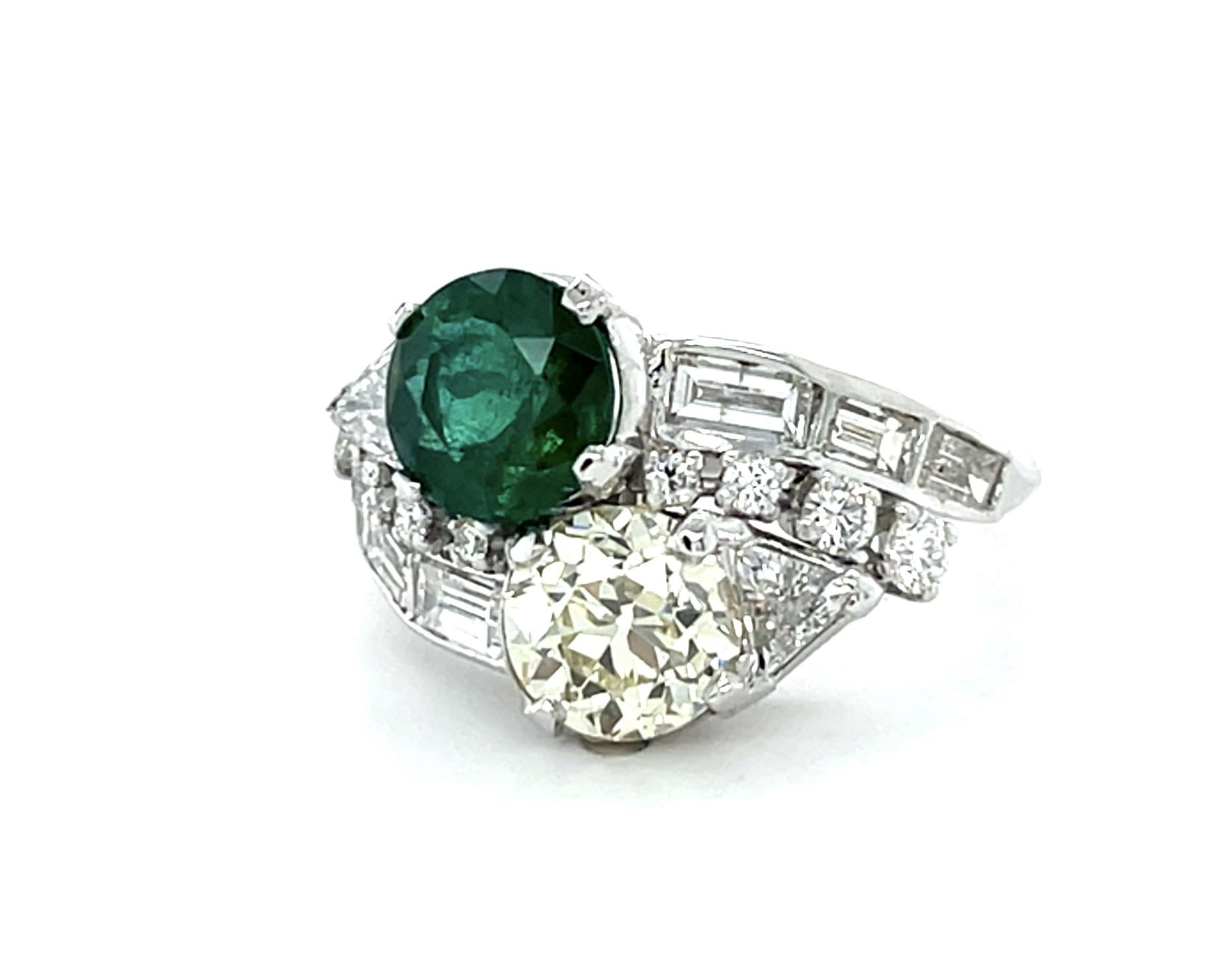 1.39ct Old European Diamond 1.47ct Emerald Toi et Moi Platinum Ring