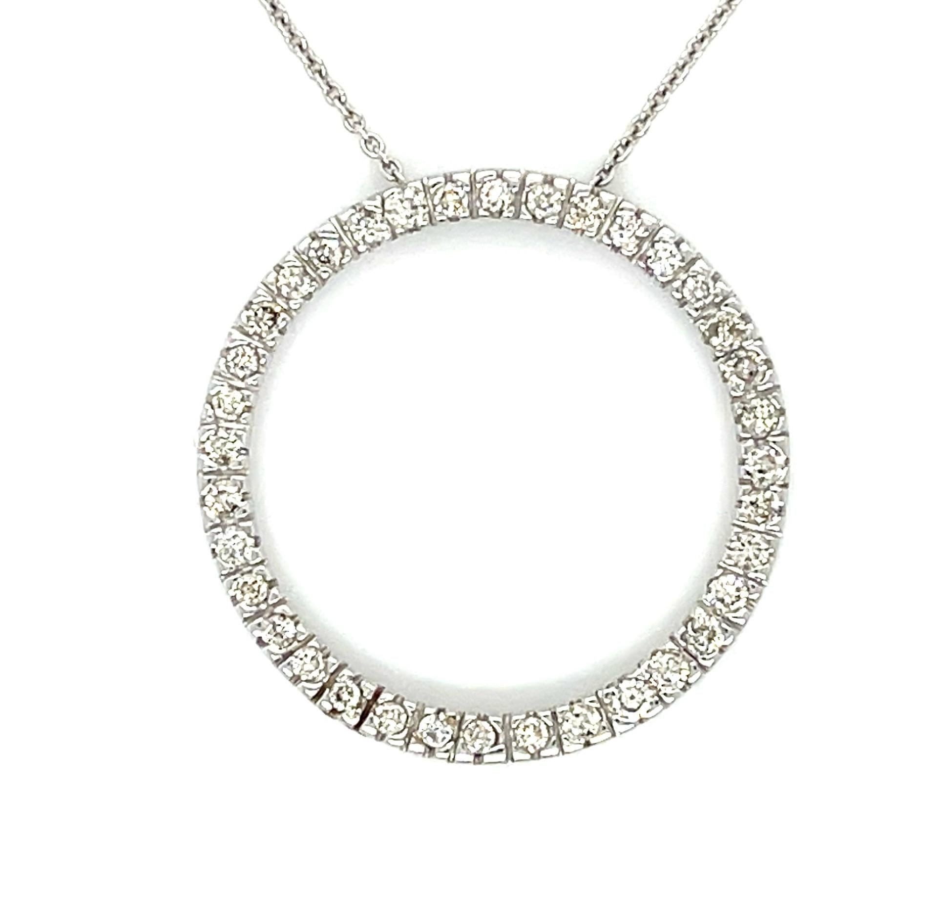 .72ct (36 Diamonds) 14KW Circle Pendant