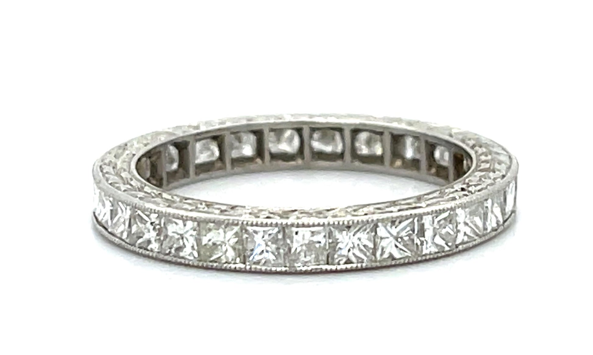 1.89ct Princess-cut Diamond Platinum Hand Engraved Ring Band