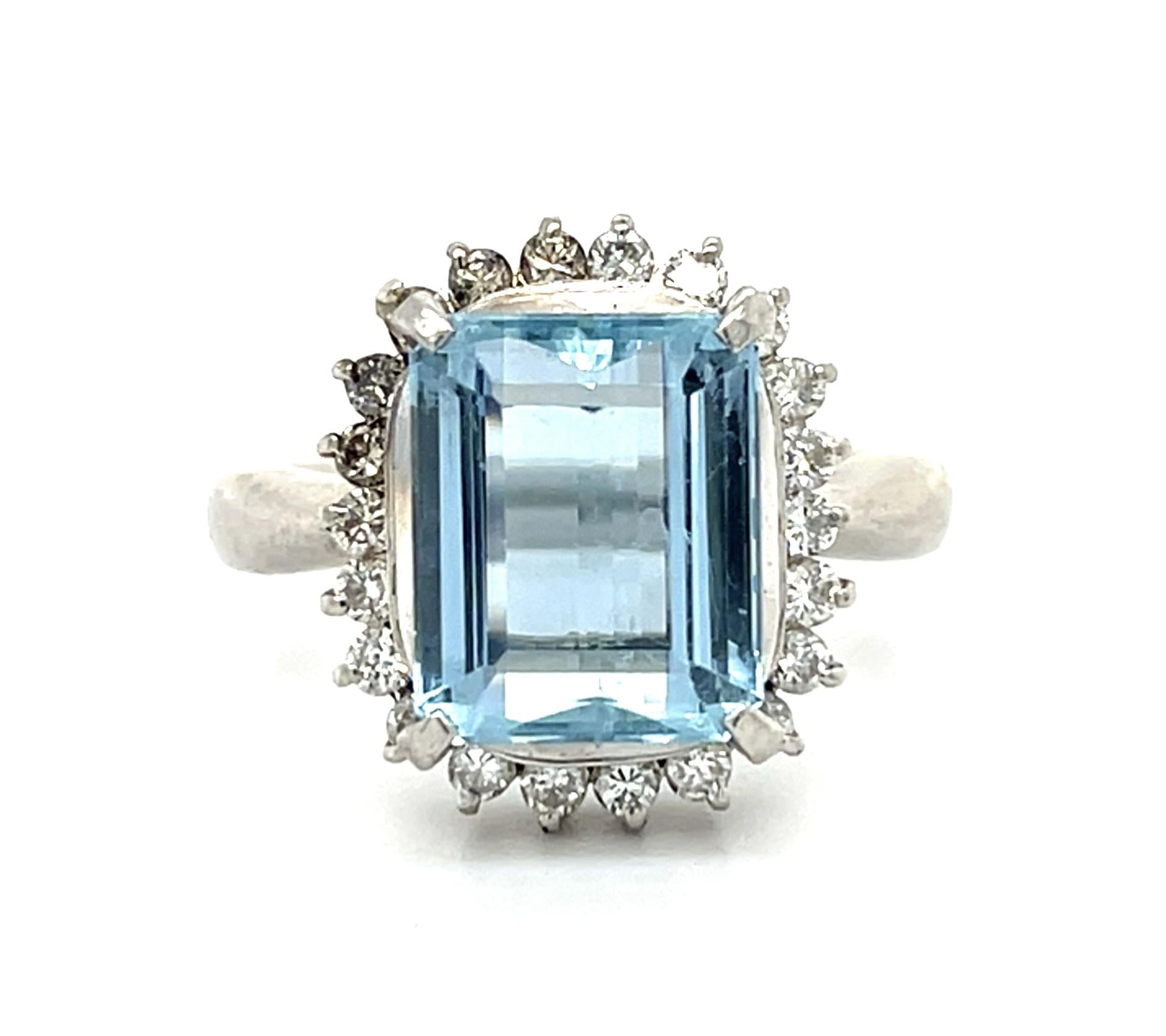 4.32ct Aquamarine Platinum Ring