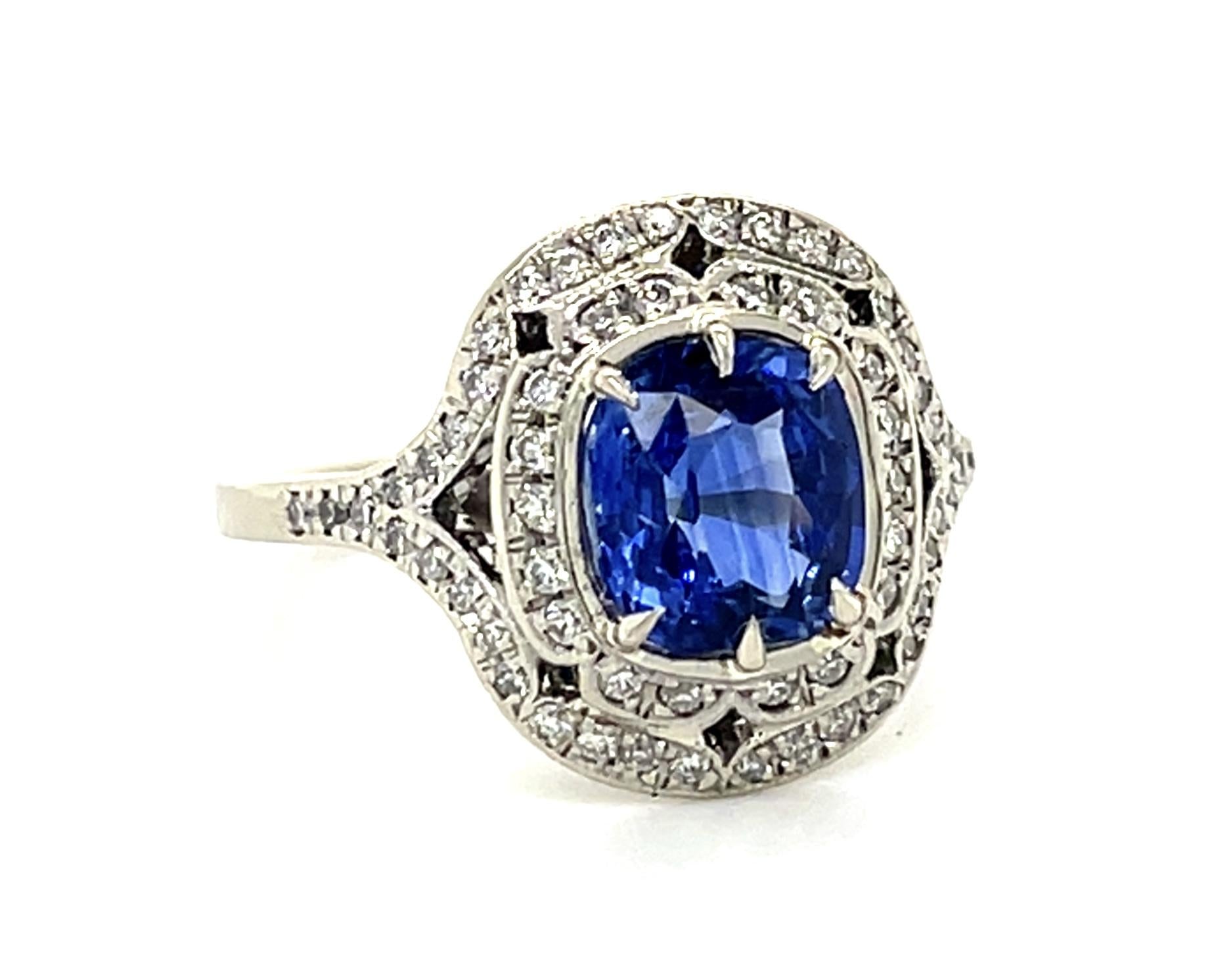 2.03ct Sapphire 14KW Ring