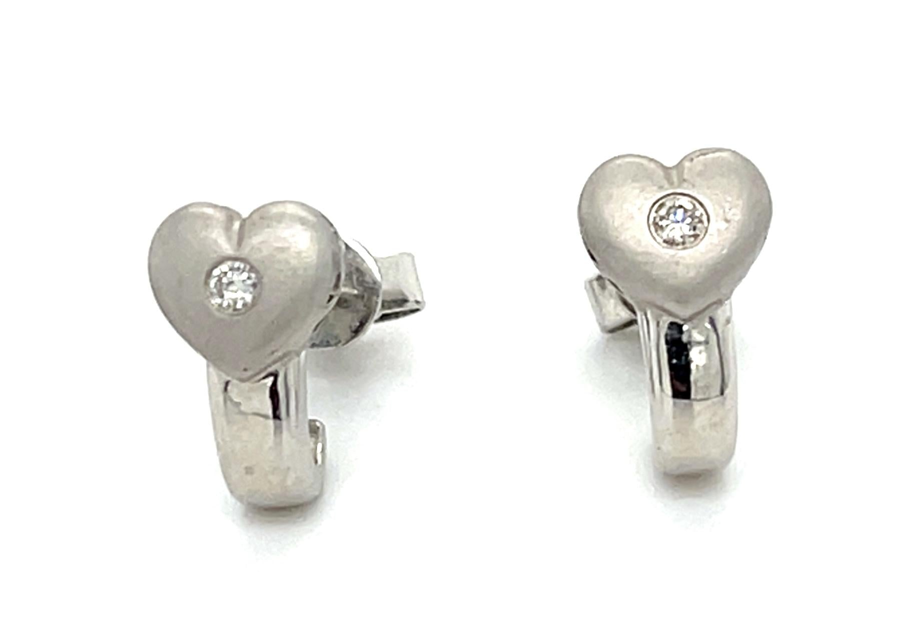 .04ct Diamond 14KW Gold Heart Stud Earrings 3.28g