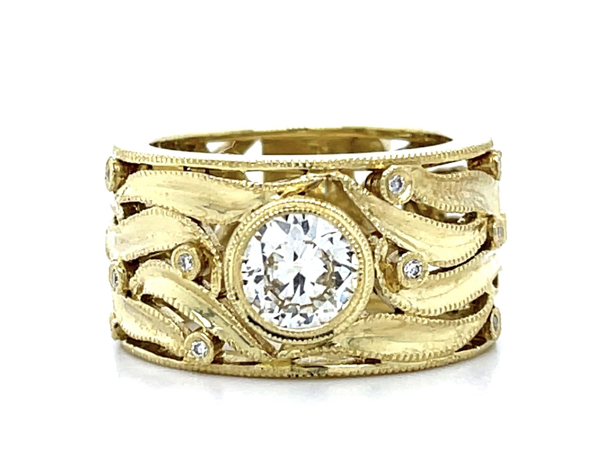 .91ct (J SI1) Round Diamond 18KY Gold Ring