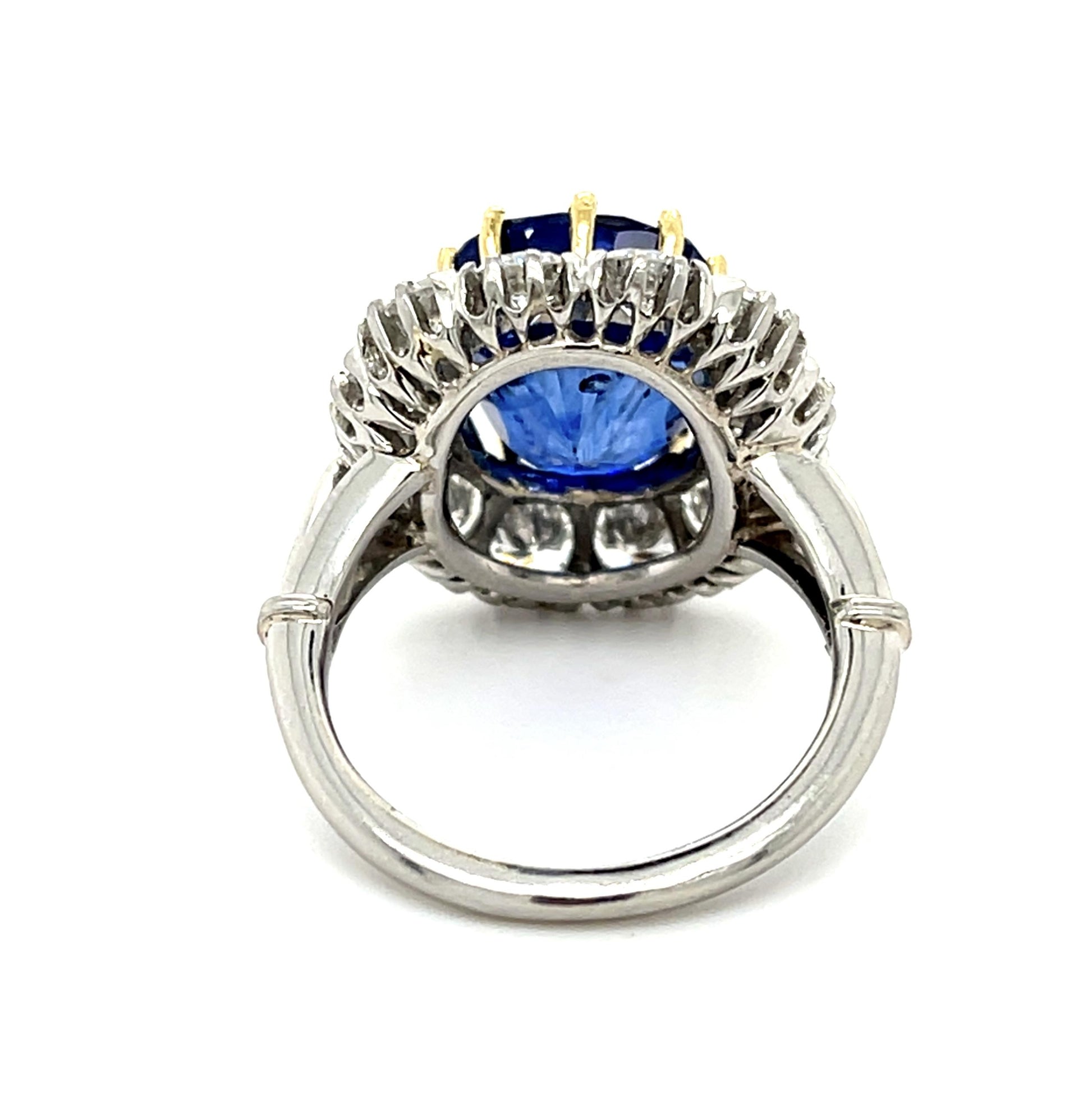 9.10ct Cushion Heated Sapphire Platinum+18KW Gold Ring 2.40ct