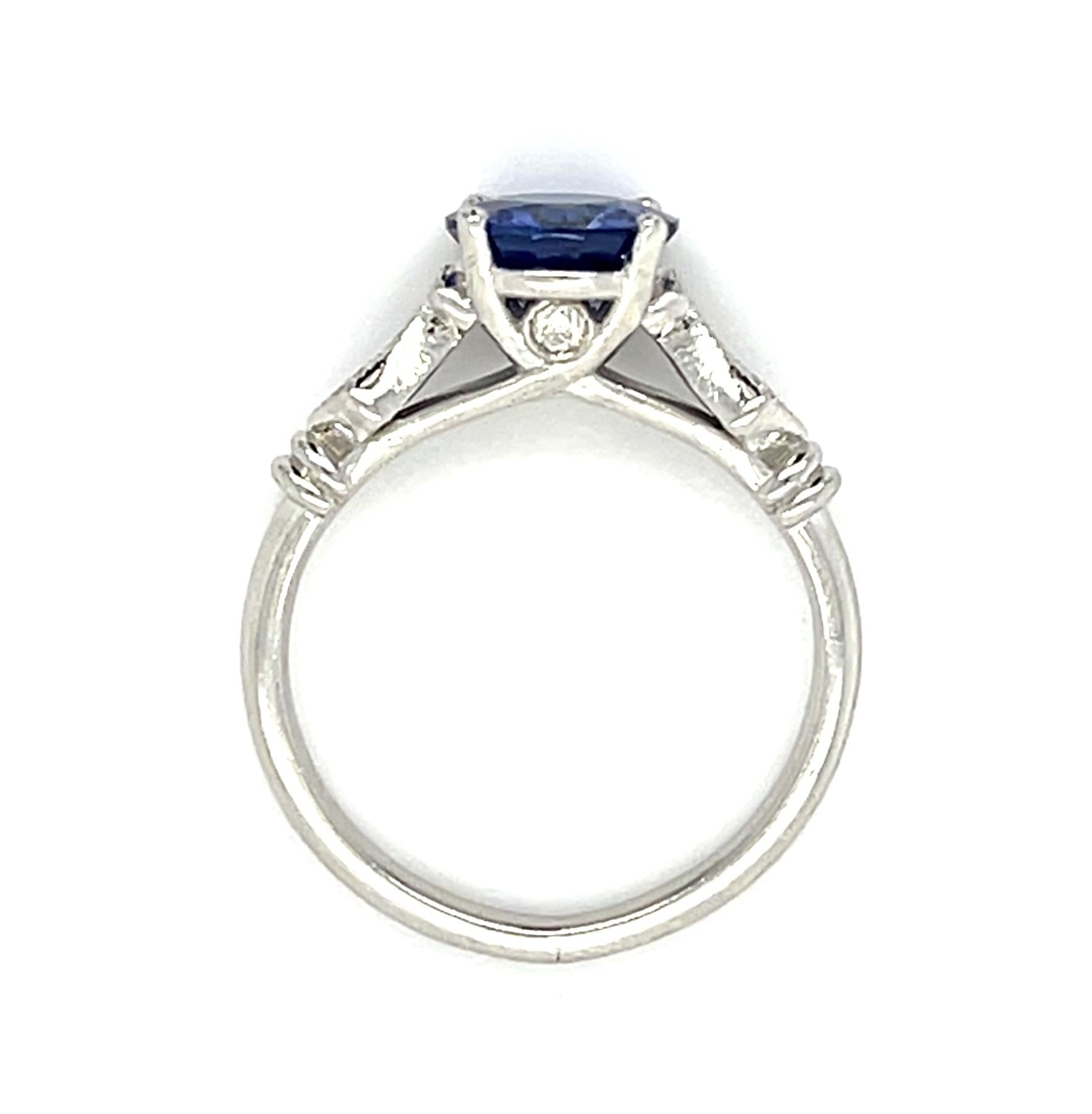 1.45ct Round Sapphire Platinum Ring .04ct Diamond 4.20g 5 Size