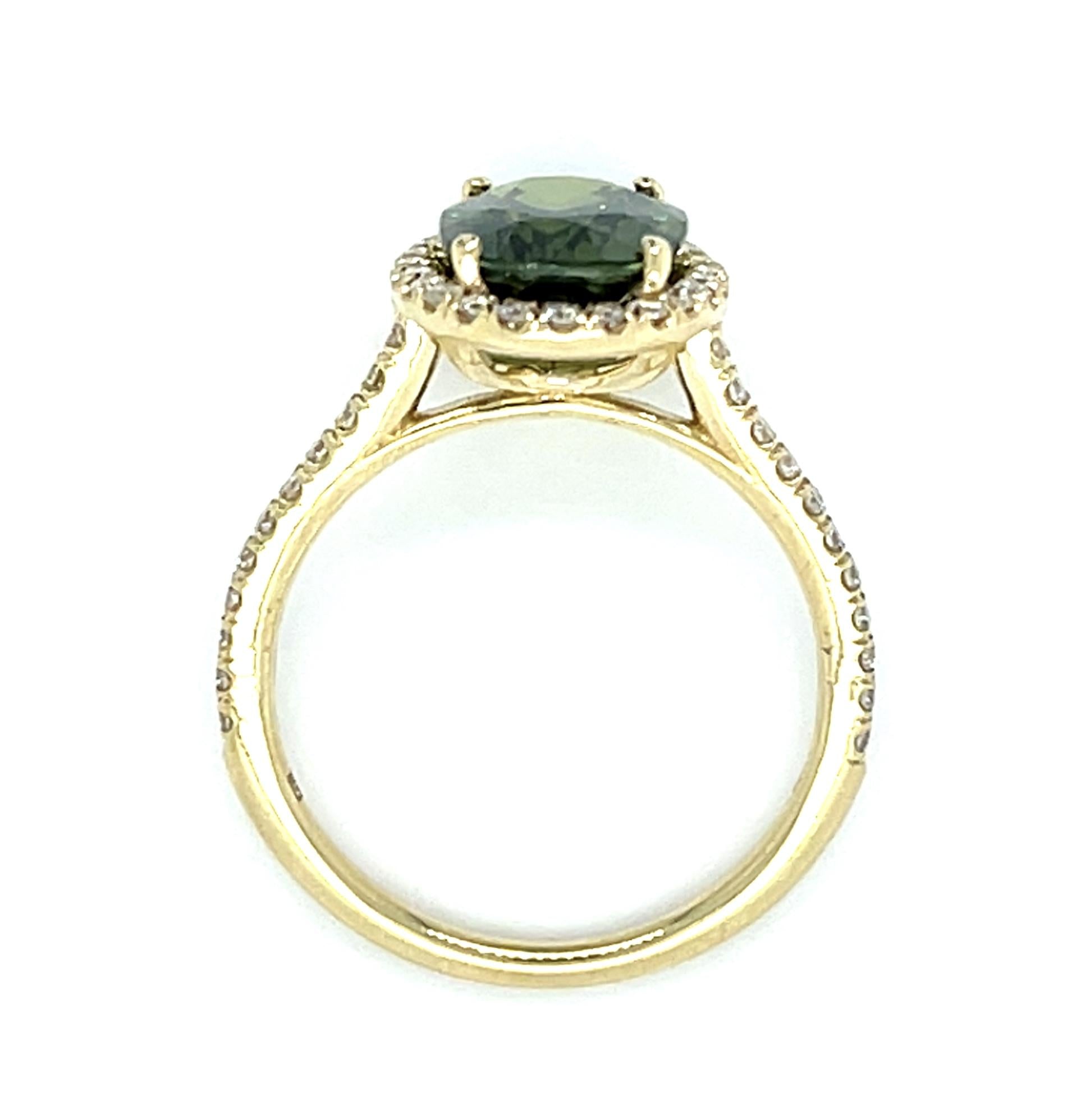 3.16ct Green Sapphire 14KY Gold Ring .46ct Diamond 3.15g 6 Size