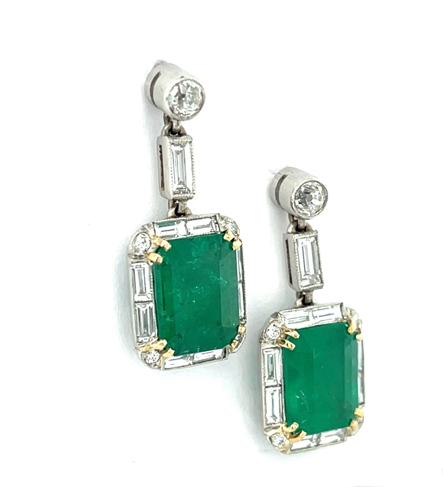 2.92ct Emerald 18KW Gold Drop Earrings 1.06ct Diamond 4.80g 6.50 Size