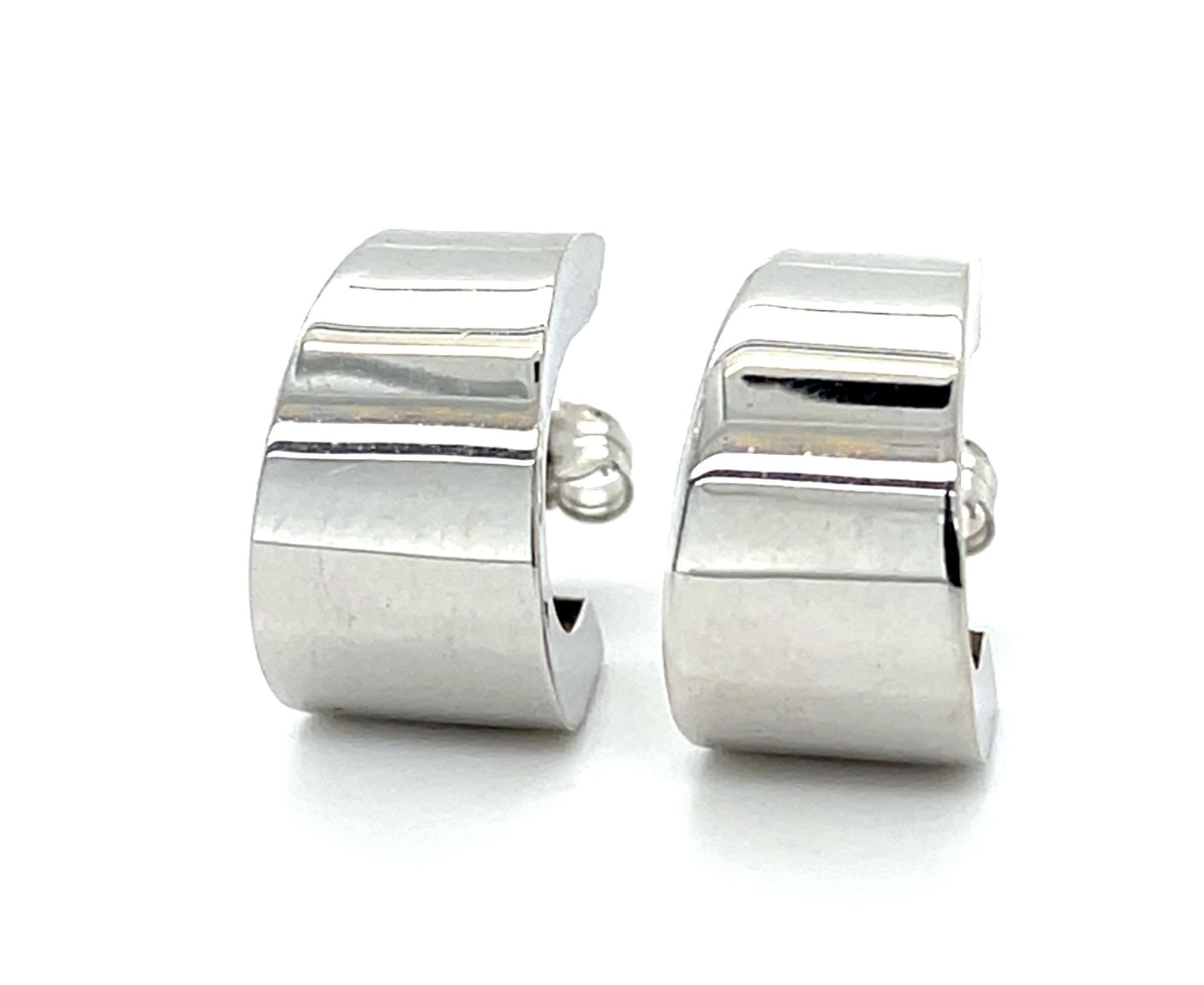 14KW Gold Earrings 1.90g 11/16"