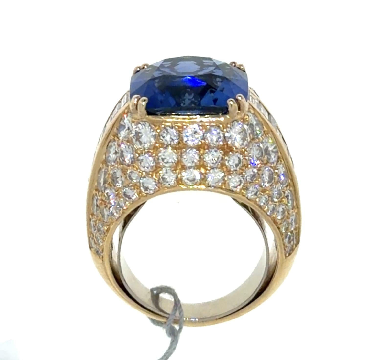 15.77ct Cushion Sapphpire 6ct Diamond 18KY Gold Cocktail Ring 17.60g 8 Size