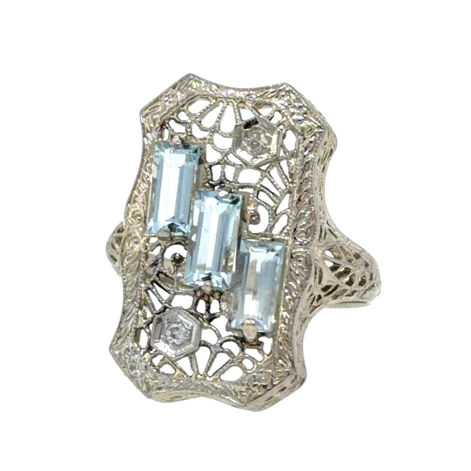 Art Deco 1ct Aquamarine .04ct Diamond 18KW Gold Ring (Vintage 1930s)