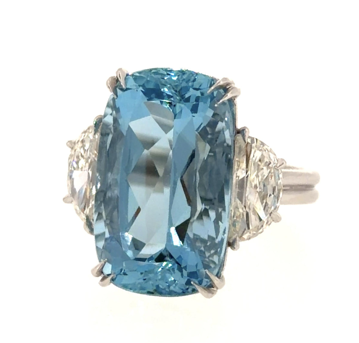 9.91ct Elongated Cushion Aquamarine Platinum Ring 1.31ct Moon Diamond 9.59g GIA
