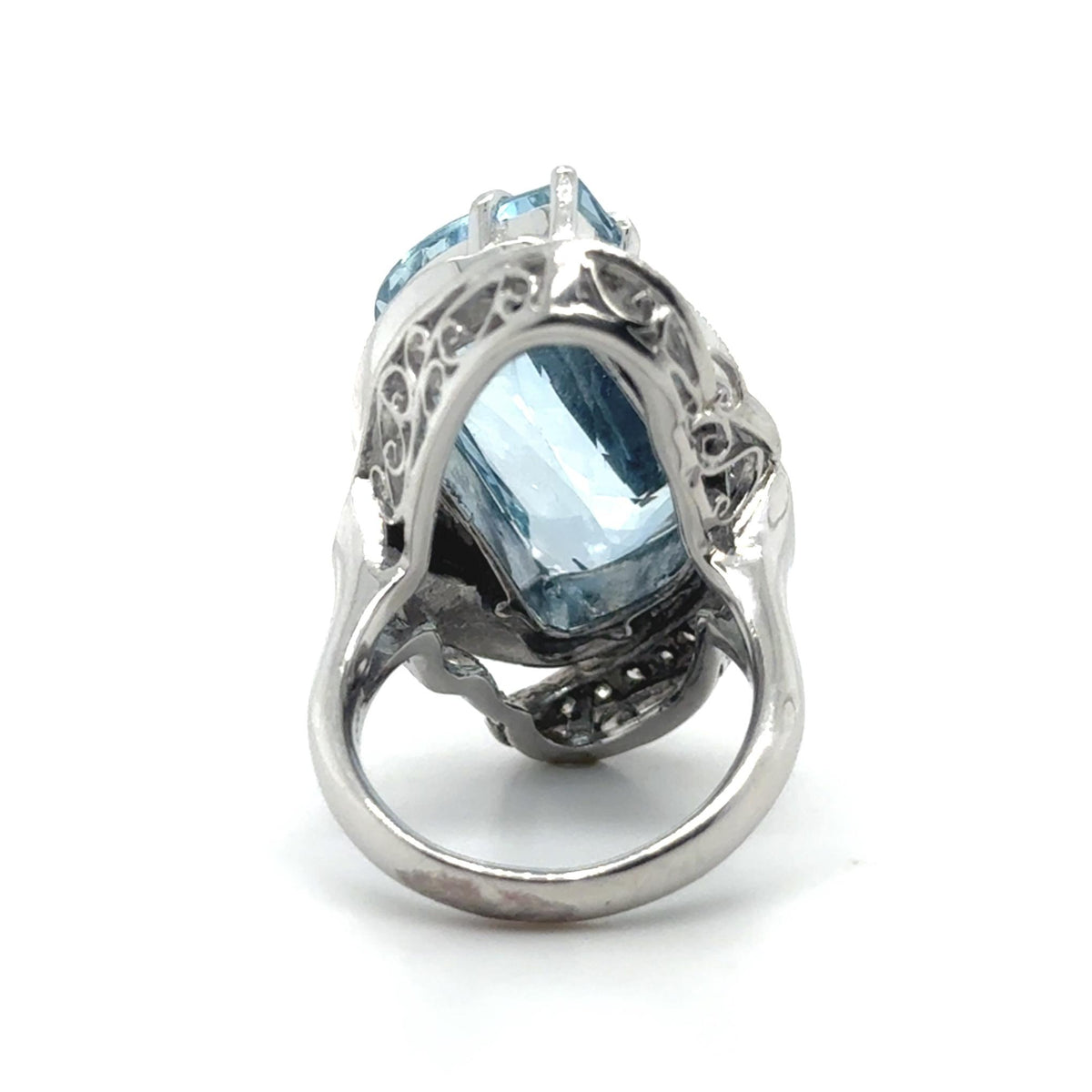 16.50ct Aquamarine PT Ring .14ct Dia 25.30g 6 Size