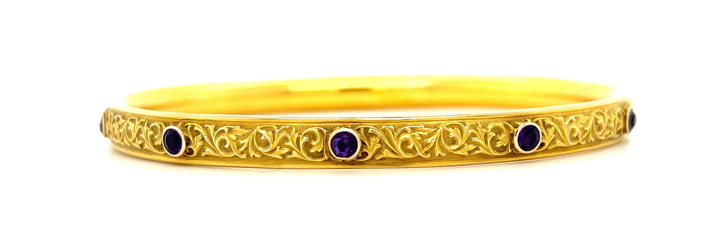 Amethyst 14KY Floral Design Antique Bangle Bracelet (Circa 1920s)