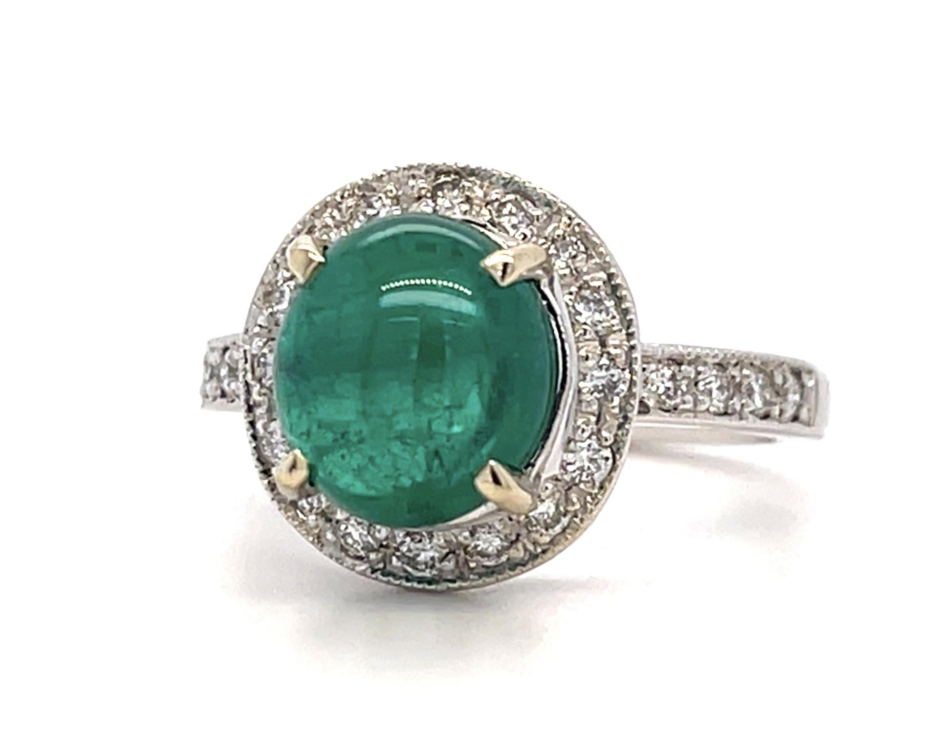 2.60ct Cabochon Colombian Emerald .18ct Diamond 18KW Ring 6.70g 6.50 Size