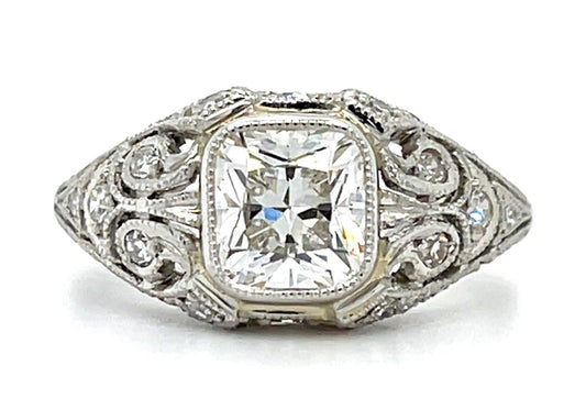 Estate  1.09ct F-g Diamond Cushion Vs1 PT  4.50gr Ring Size 6.50