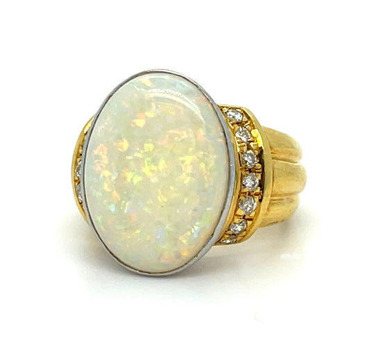 5.50ct Australian Opal .30ct Diamond 18KY Ring (Estate 1970s) 12.10g 6.50 Size