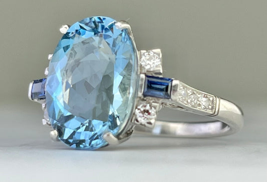 Platinum Aquamarine 4.63ct and Diamond Ring