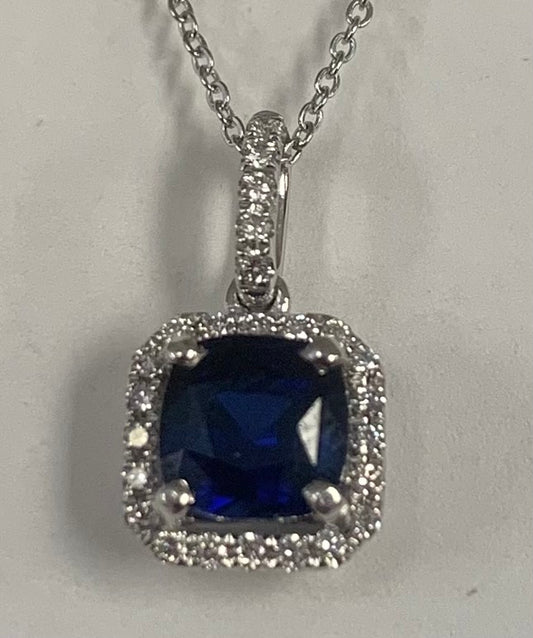 1.14ct Sapphire Pendant