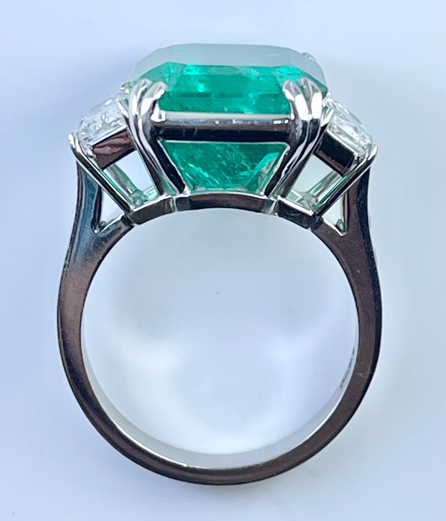 GIA Colombian Emerald 9.70ct Ring