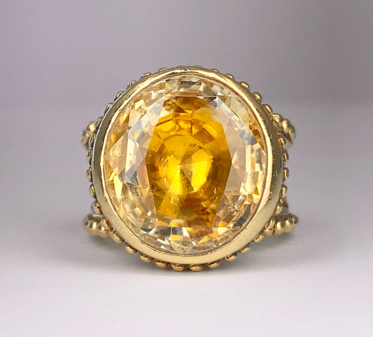 13ct 18K Designer Cynthia Bach Yellow Sapphire 18ct Ring