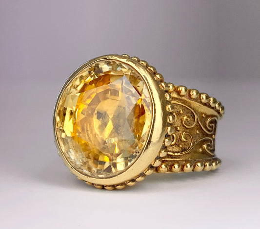 13ct 18K Designer Cynthia Bach Yellow Sapphire 18ct Ring