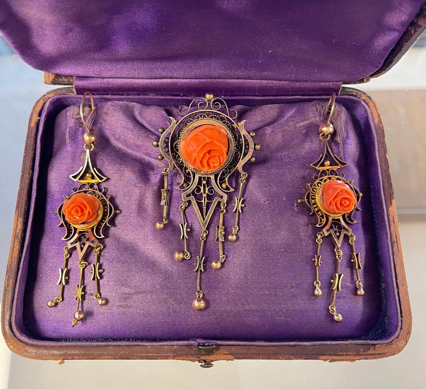 14KY Victorian Coral Set