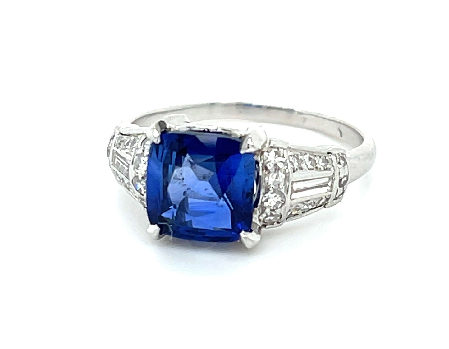 Art Deco 2.03ct Sapphire .60ct Diamonds Platinum Vintage Ring (Circa 1930s)