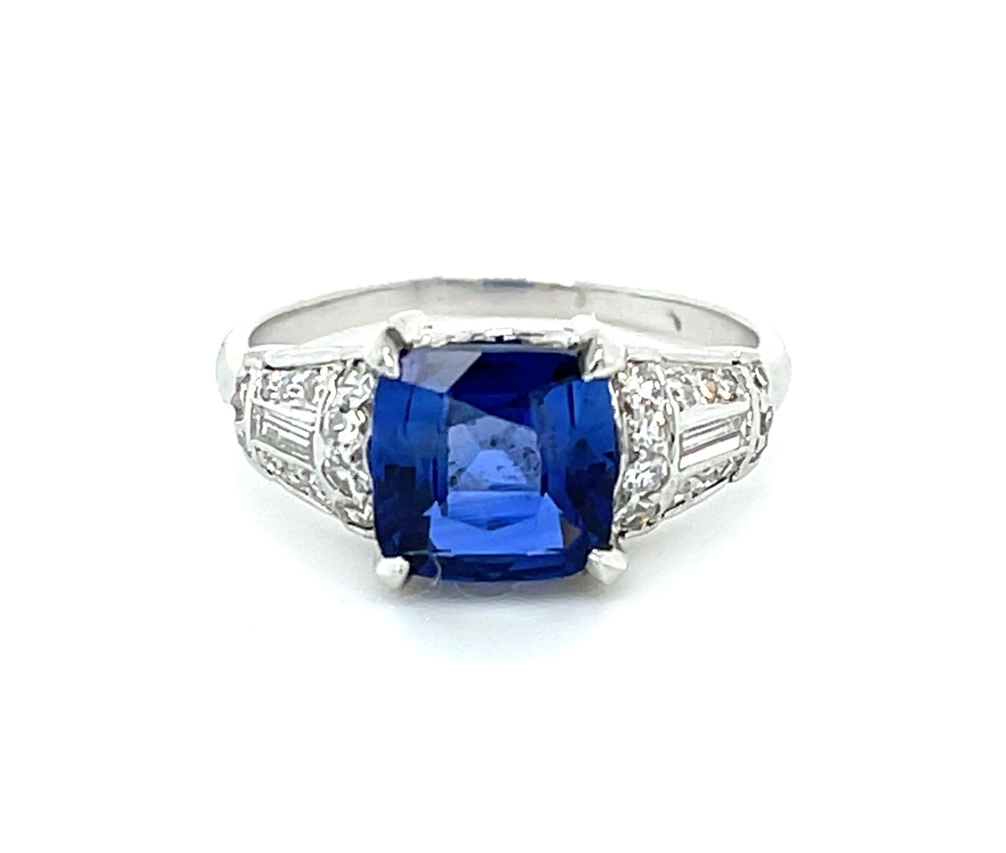 Art Deco 2.03ct Sapphire .60ct Diamonds Platinum Vintage Ring (Circa 1930s)